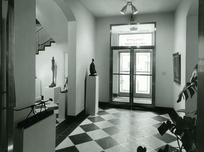 Photograph of 1960s Annex entrance with Giacometti exhibition