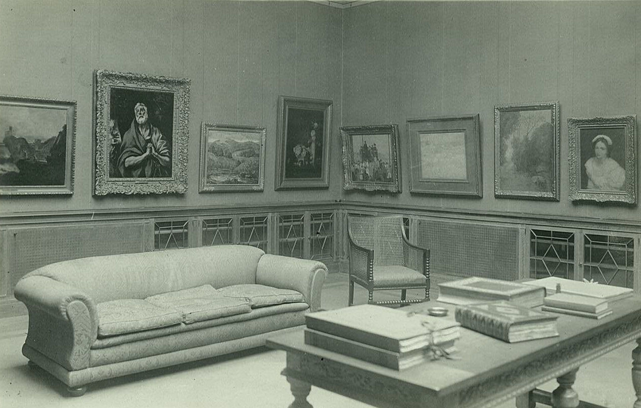 Photograph of Main Gallery 1923