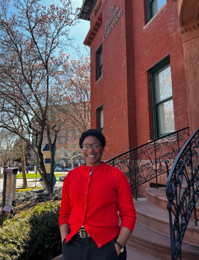 Trinitee Tatum in front of The Phillips Collection