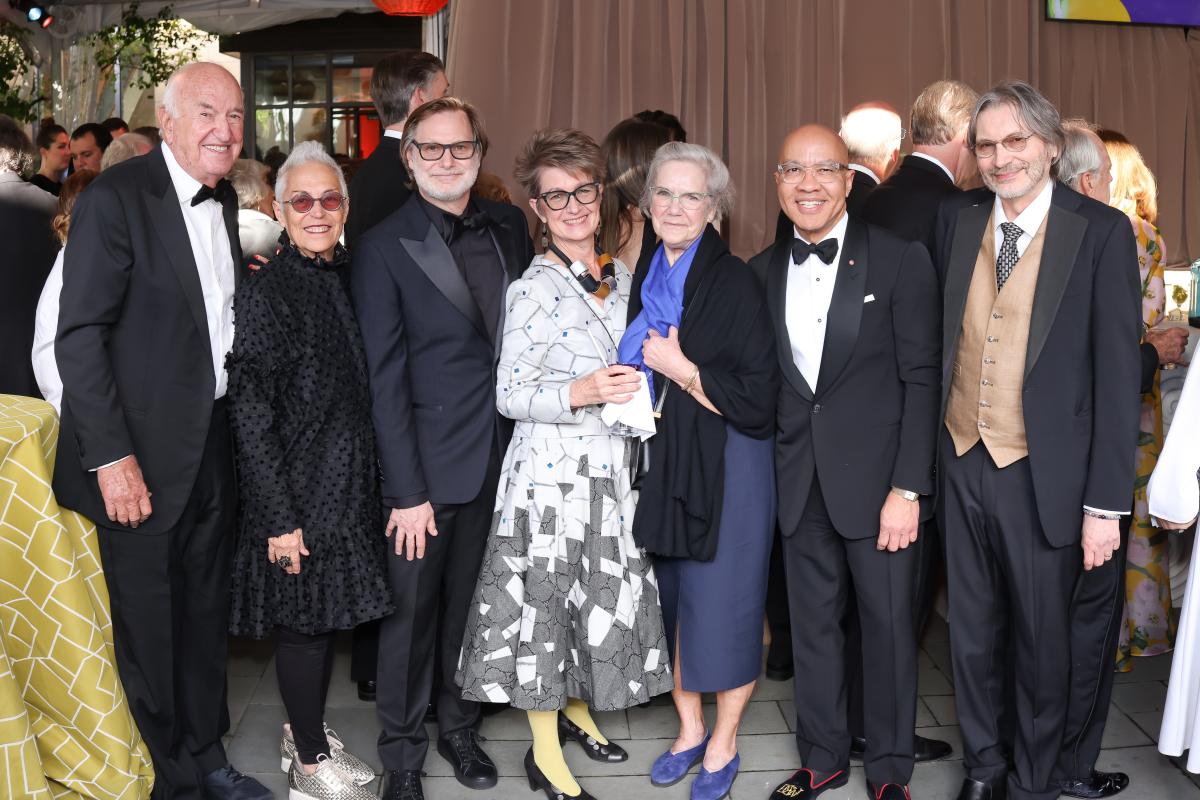 Donald and Mera Rubell, Vradenburg Director & CEO Jonathan P. Binstock, Director Emerita Dorothy Kosinski, Annie Gawlak, Darren Walker, Dr. Klaus Ottmann; Photo credit Tony Powell