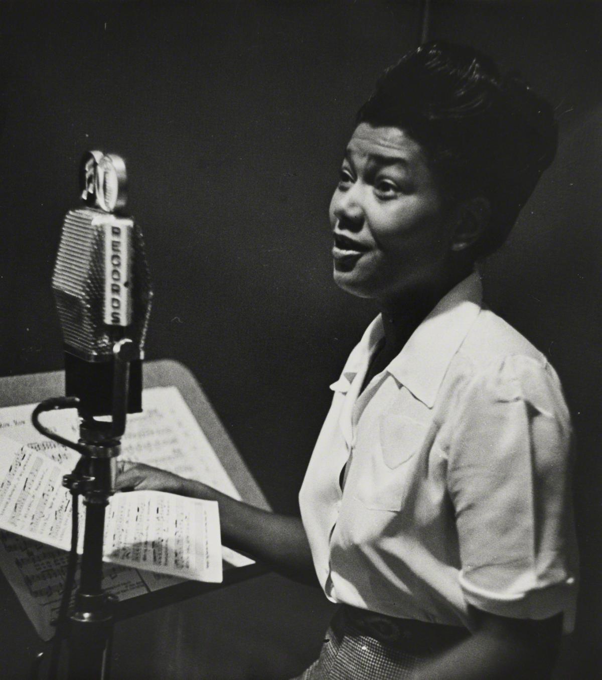 W. Eugene Smith, Pearl Bailey in a CBS Recording Session, 1947.