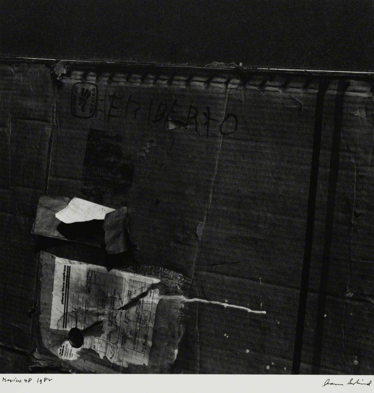 Aaron Siskind, Mexico 48, 1982.