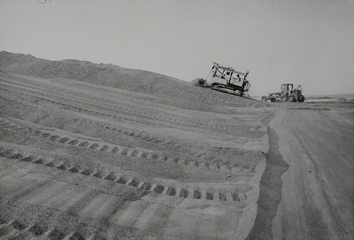 Esther Bubley, Mount Goldsworthy, Finucane, Australia, 1965.