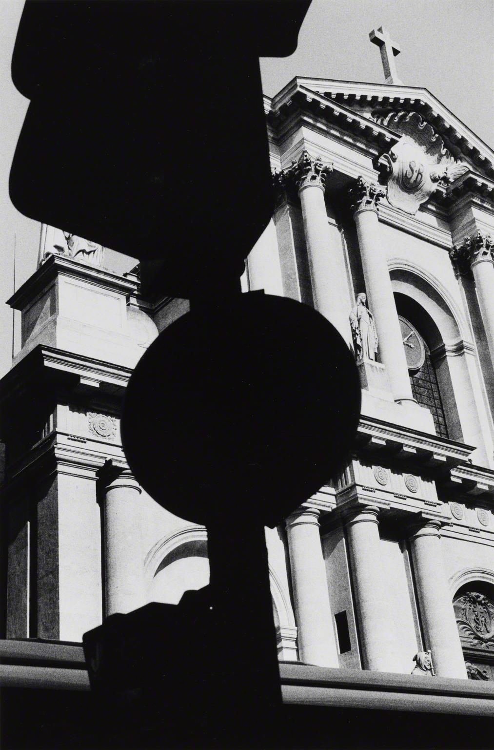 Ralph Gibson, Untitled (Italy), 2011.