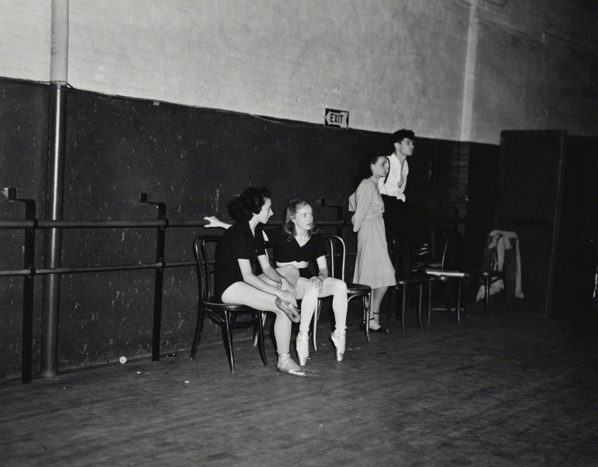 Walker Evans, XIX #11, 1945