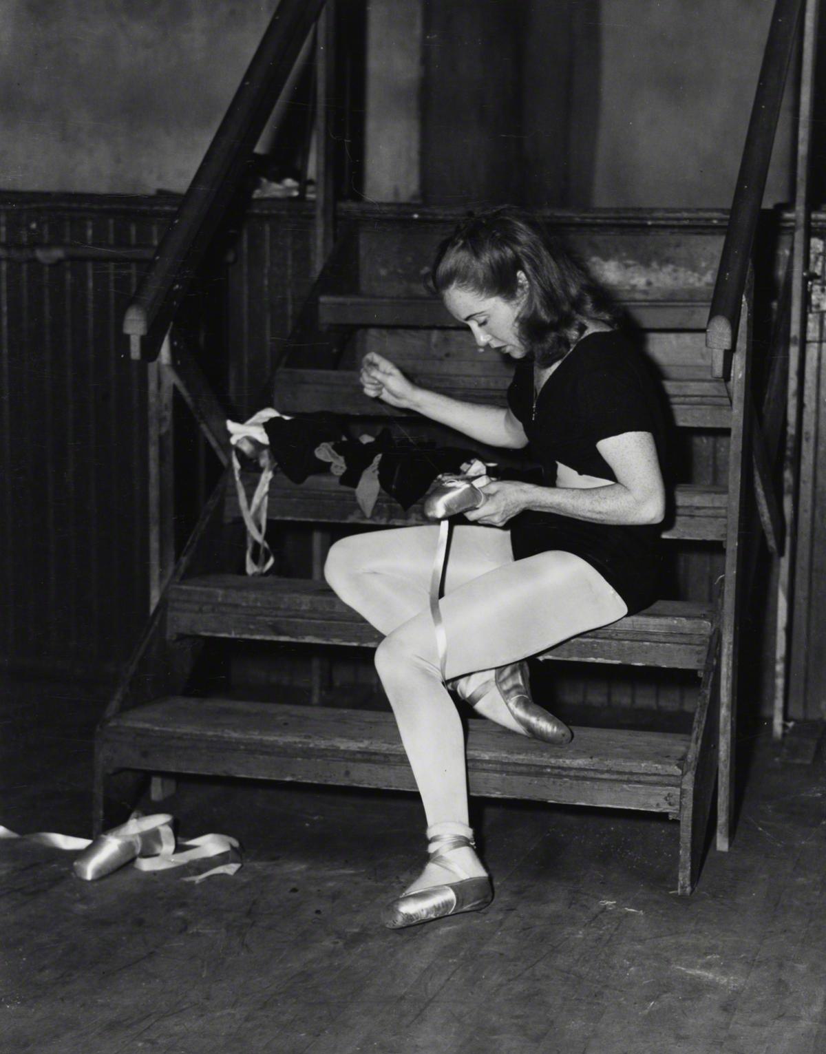 Walker Evans, XIX #17, 1945.