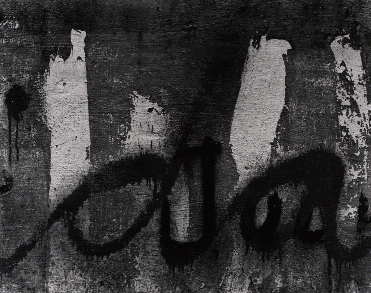 Aaron Siskind, Venice 8, 1978.