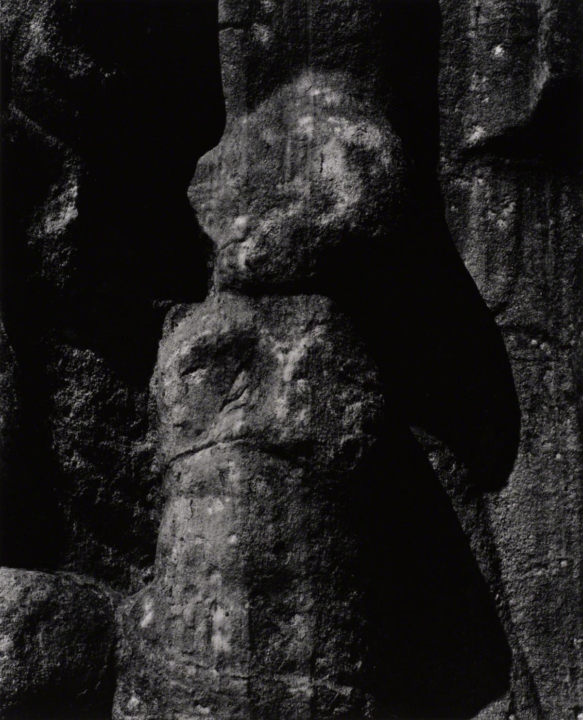 Aaron Siskind, Rome, Arch of Constantine 2, 1967.