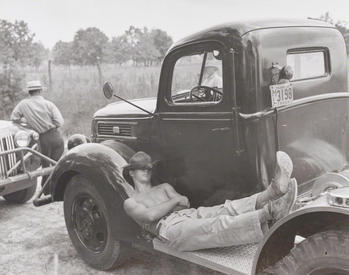 Esther Bubley, Vicinity of Huntsville, TX, 1945.