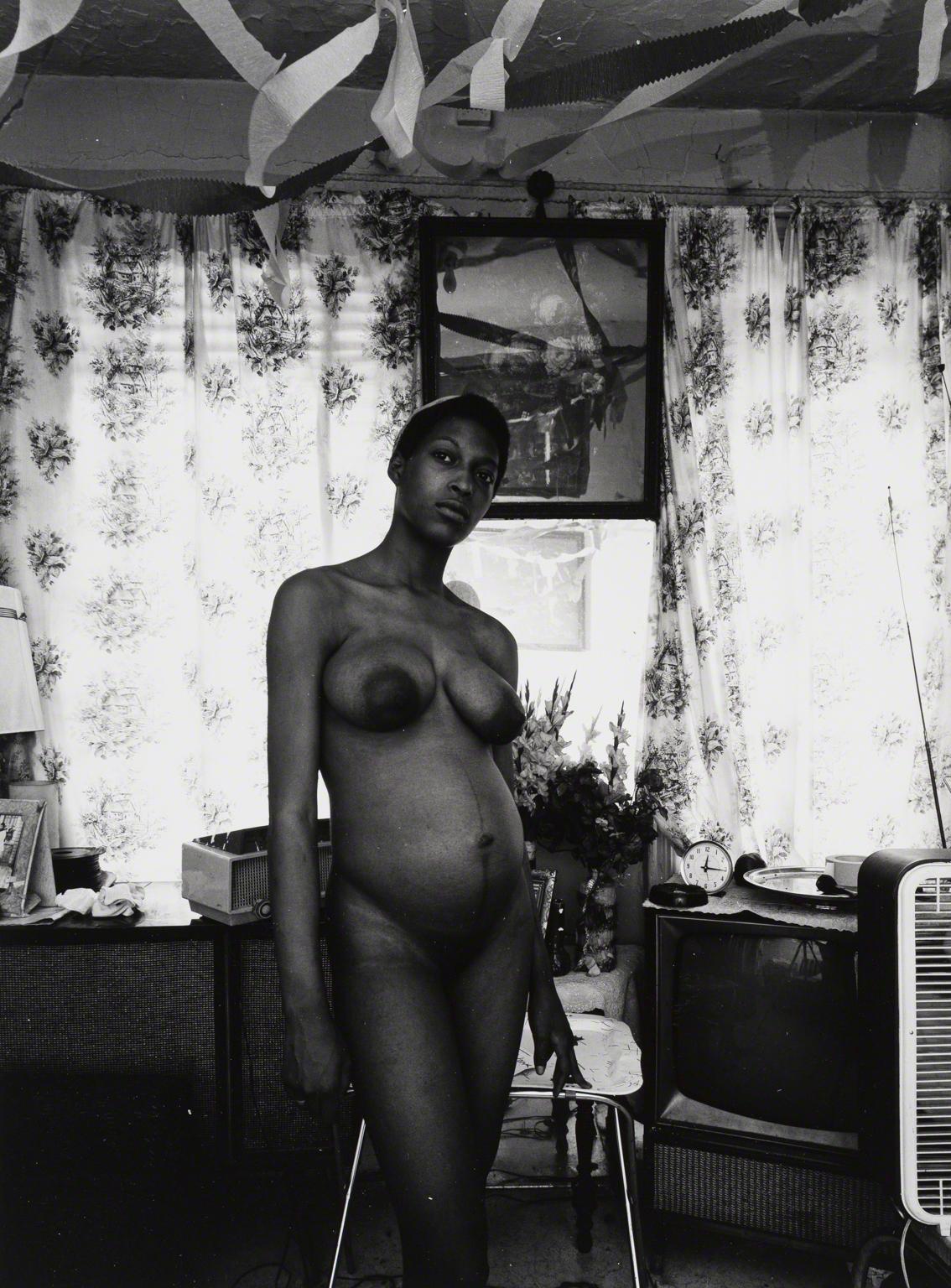 Bruce Davidson, Standing Pregnant Nude (East 100th Street series), between 1966 and 1968