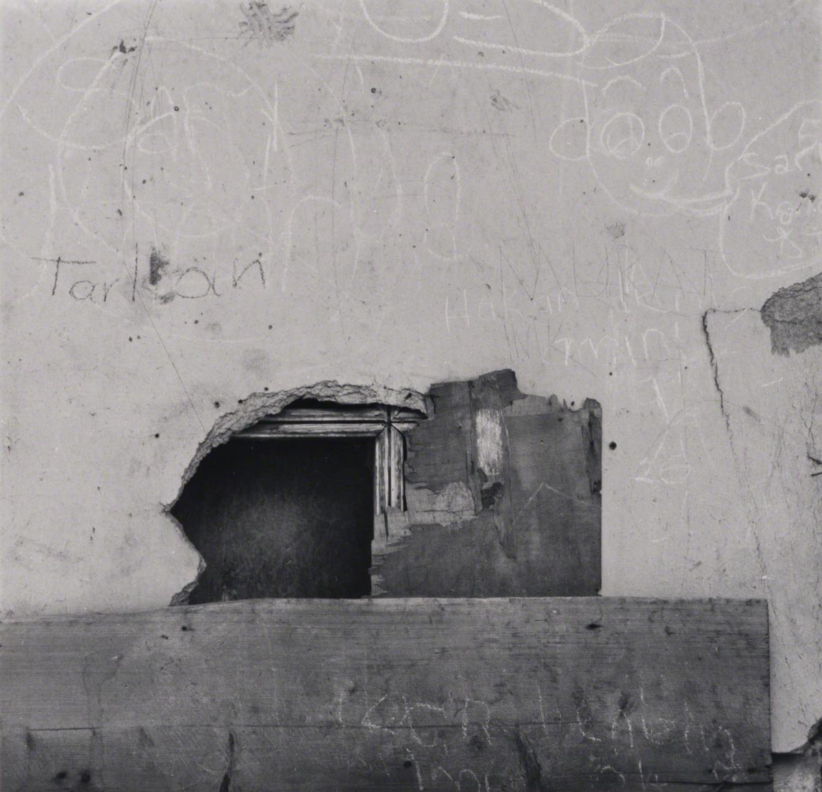 Aaron Siskind, Turkey 44, 1986.