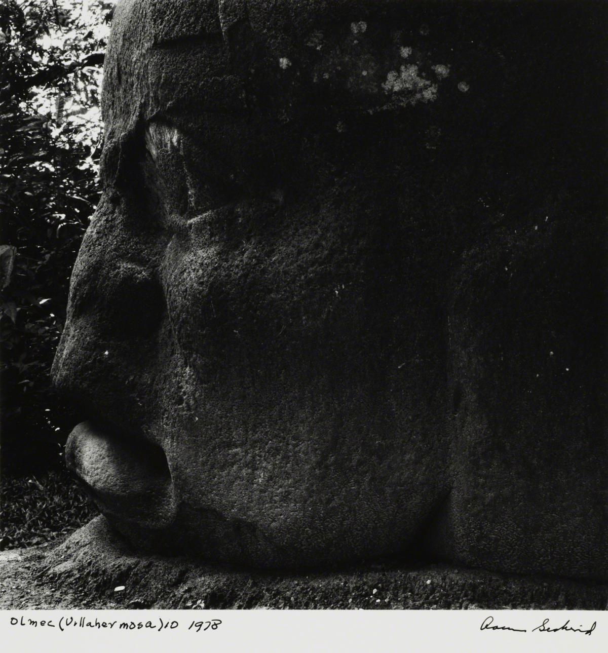 Aaron Siskind, Olmec, Villahermosa 10, 1973, printed later.