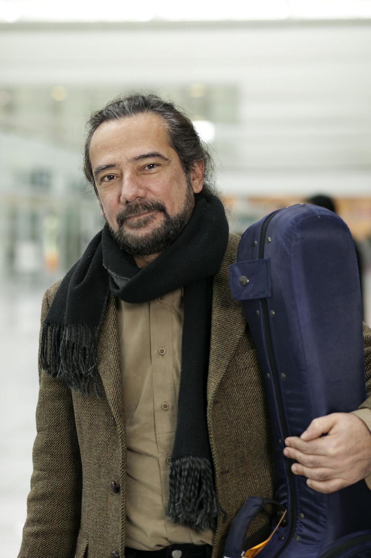2014-10-19-assad-02.jpg image for 2014-10-19-sunday-concerts-assad