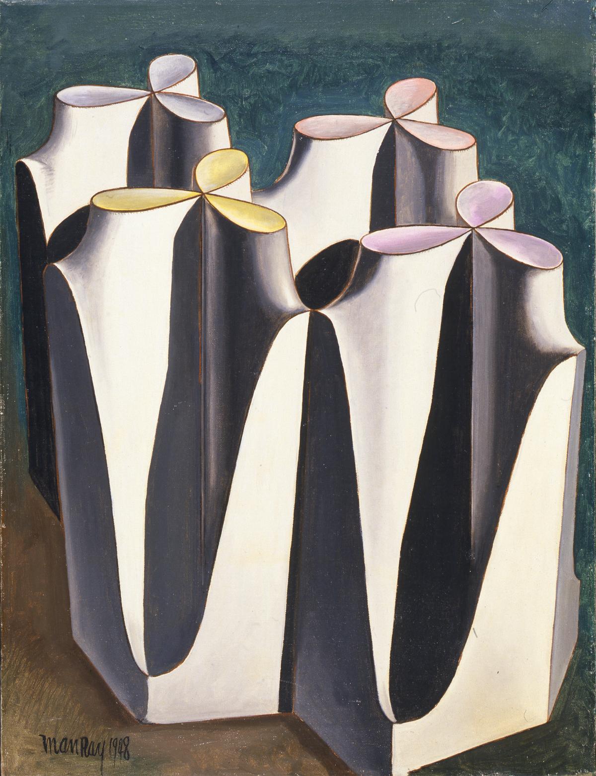 Man Ray's "Merry Wives of Windsor" (1948) Man Ray's "Merry Wives of Windsor" (1948)