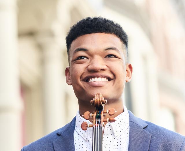 photo of violinist Randall Goosby