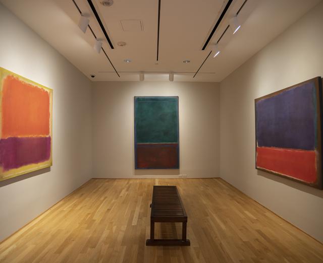 Photograph of Rothko Room reinstallation 