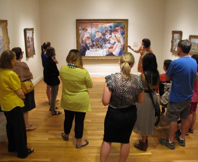 Photo of Amanda Jiron-Murphy giving her last spotlight tour