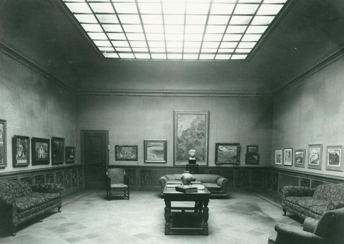 Main Gallery 1927