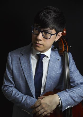 Zlatomir Fung with cello