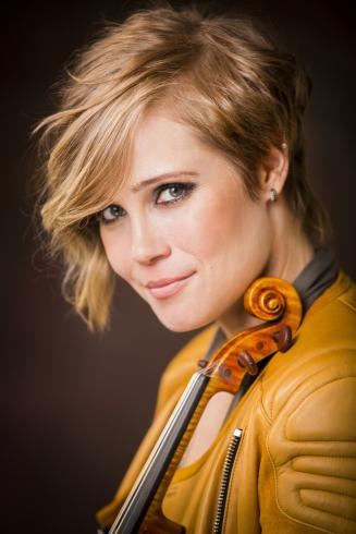 Photo of violinist Leila Josefowicz