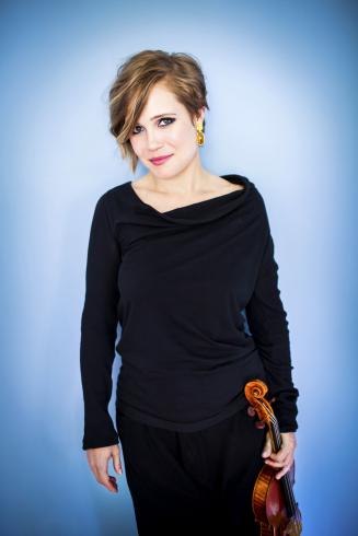 photo of Leila Josefowicz